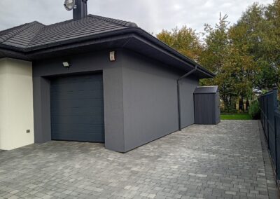 Malowanie elewacji domu jednorodzinnego Konin